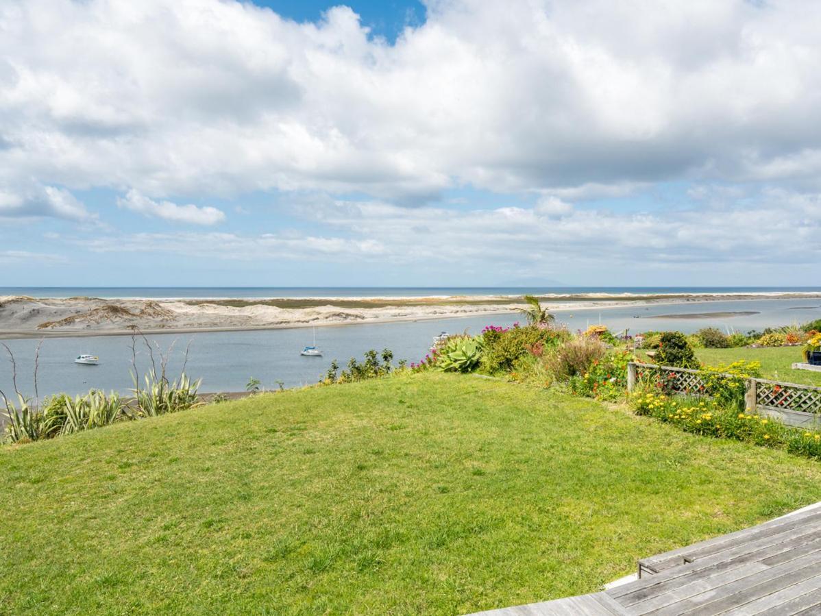 Roberts Retreat - Mangawhai Holiday Home Exterior photo